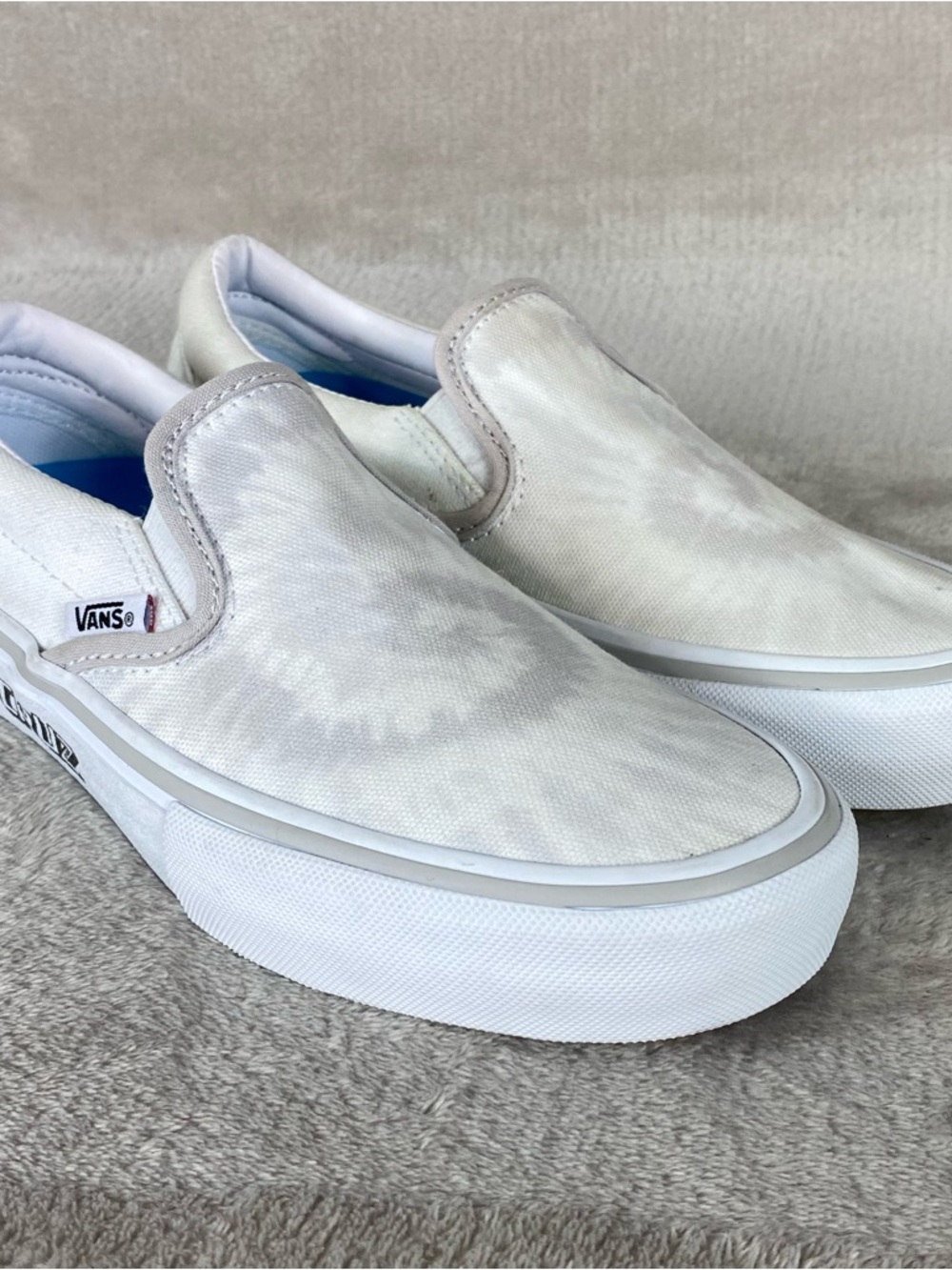Vans X Santa Cruz Tie Dye Slip On Sneaker Shoes Mens 5 Women 6.5 White Gray NEW